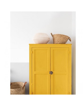Mueble pintado con titanlux amarillo luminoso 750 Ml